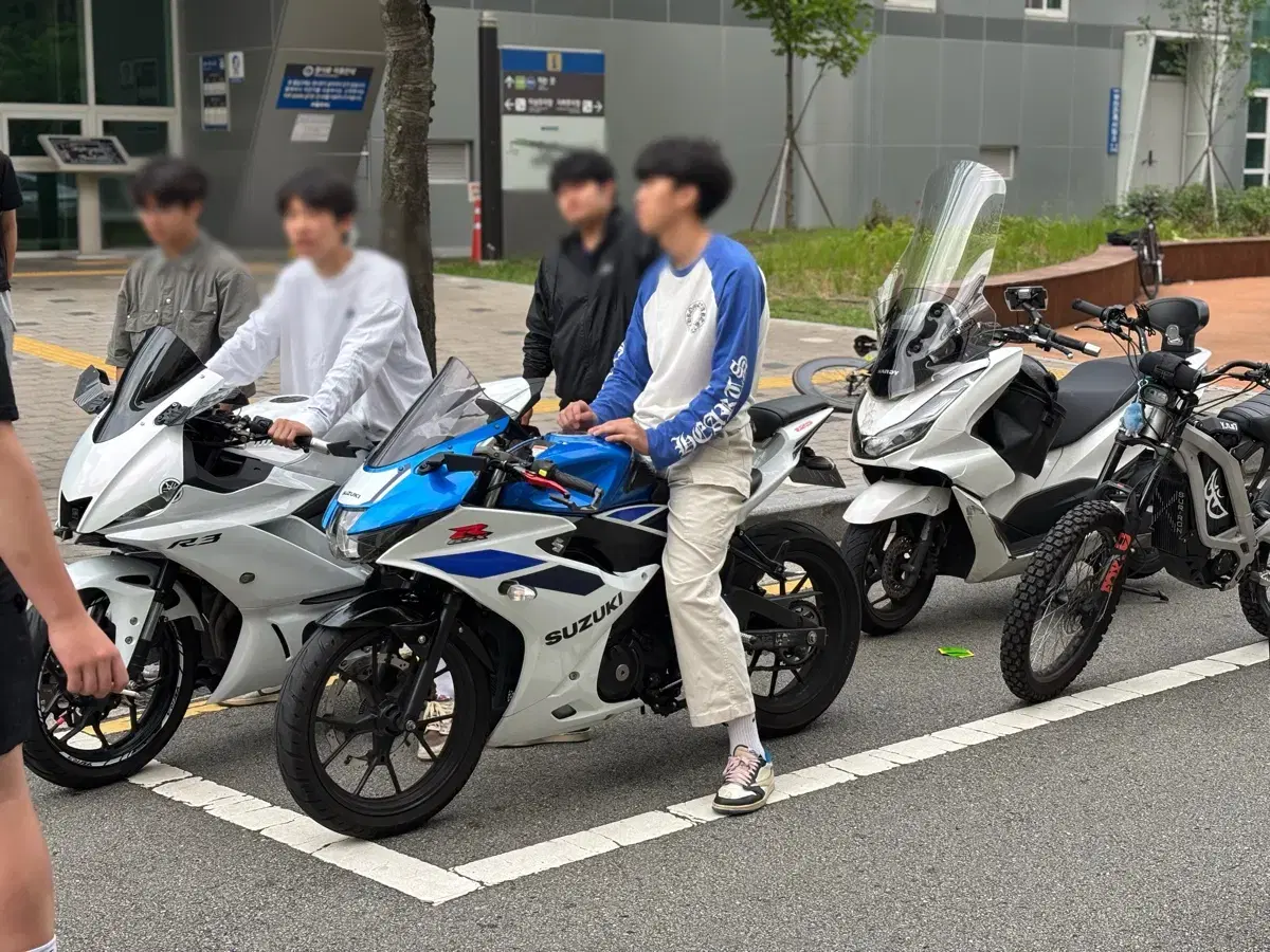 thumbnail-9